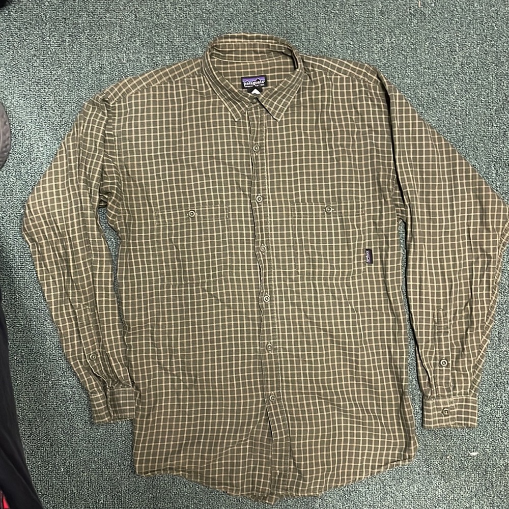 Patagonia vintage green plaid shirt